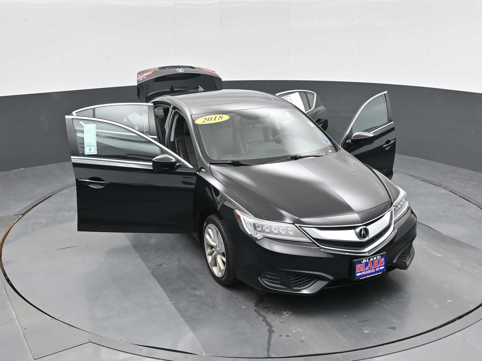 2018 Acura ILX w/Premium Pkg
