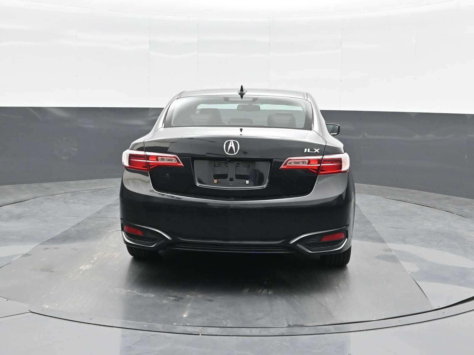 2018 Acura ILX w/Premium Pkg