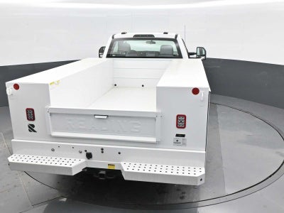 2023 Ford Super Duty F-550 DRW XL