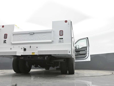 2023 Ford Super Duty F-550 DRW XL