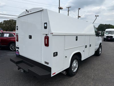 2026 Ford E-Series Cutaway E-350 SRW