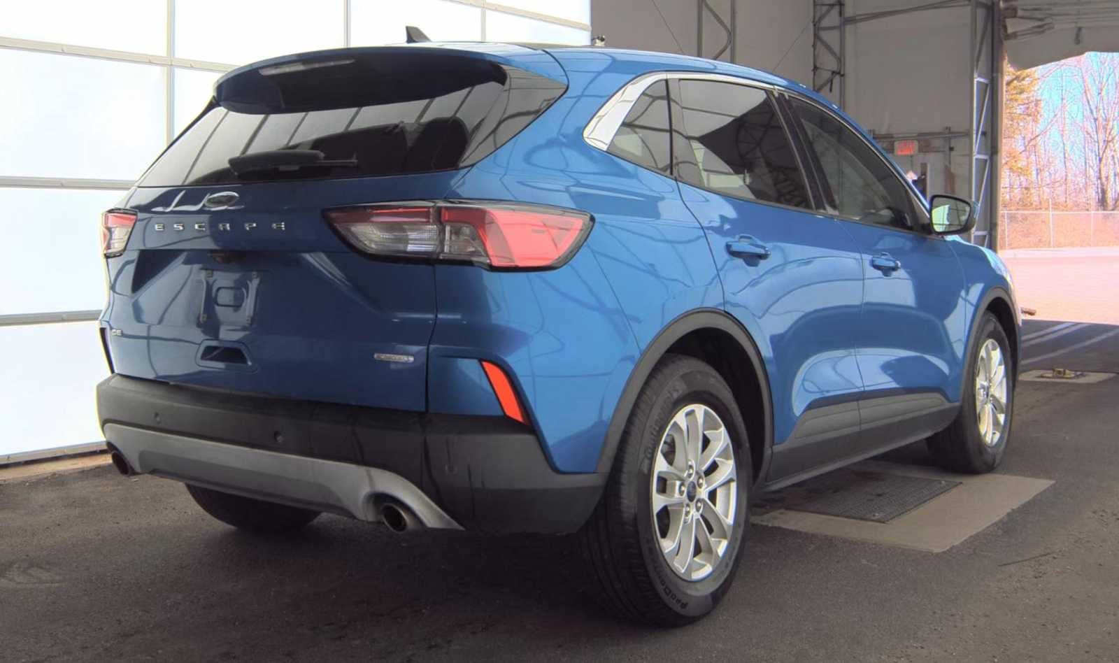 2020 Ford Escape SE