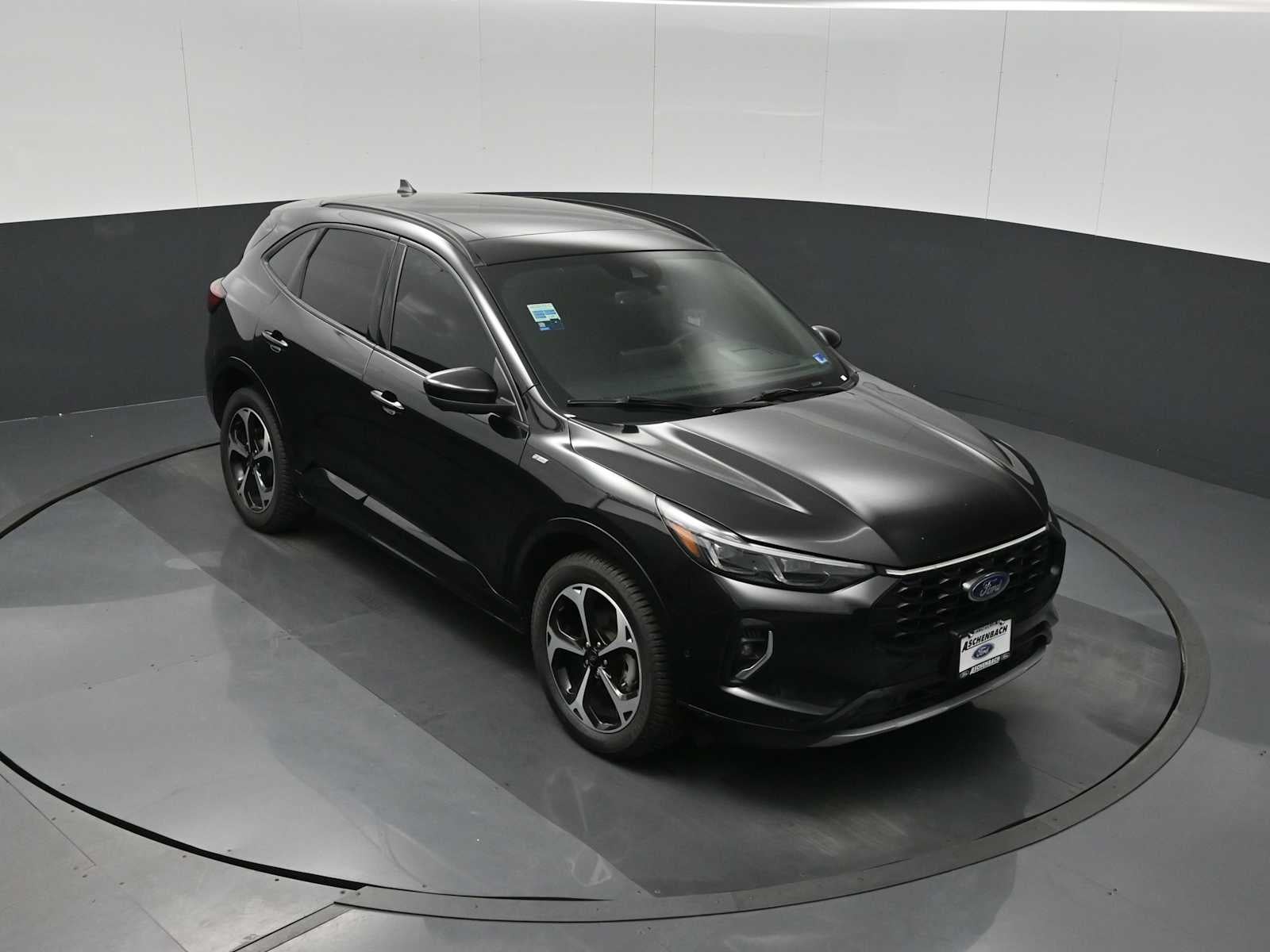 2023 Ford Escape ST-Line Elite