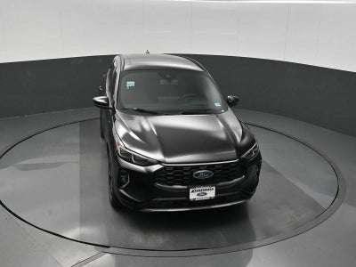2023 Ford Escape ST-Line Elite