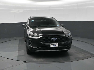 2023 Ford Escape ST-Line Elite