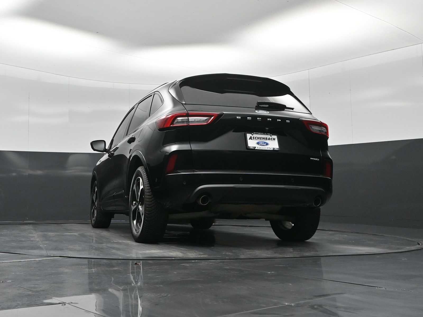 2023 Ford Escape ST-Line Elite