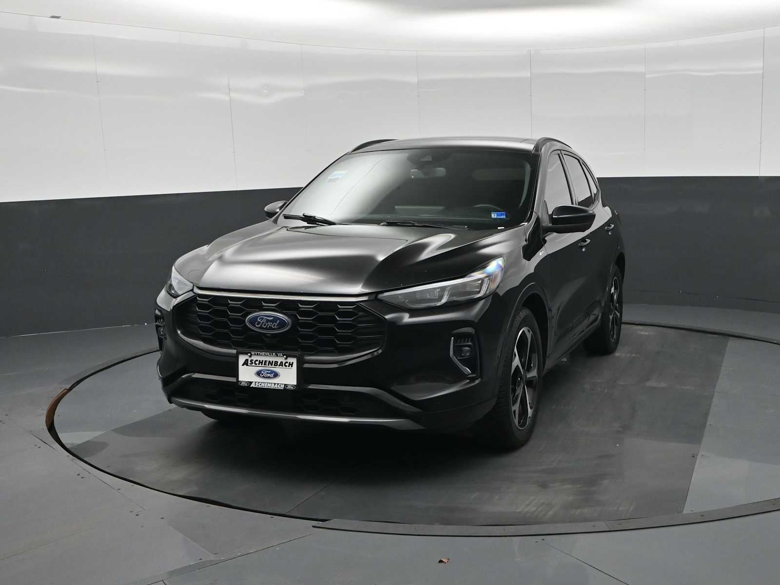 2023 Ford Escape ST-Line Elite