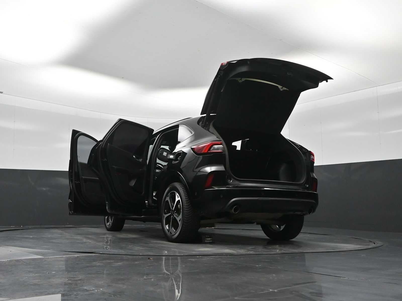 2023 Ford Escape ST-Line Elite