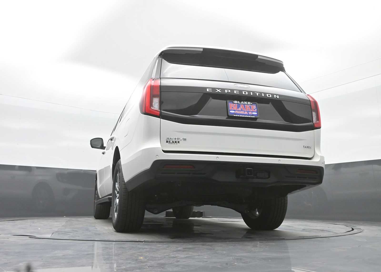 2026 Ford Expedition Max Active