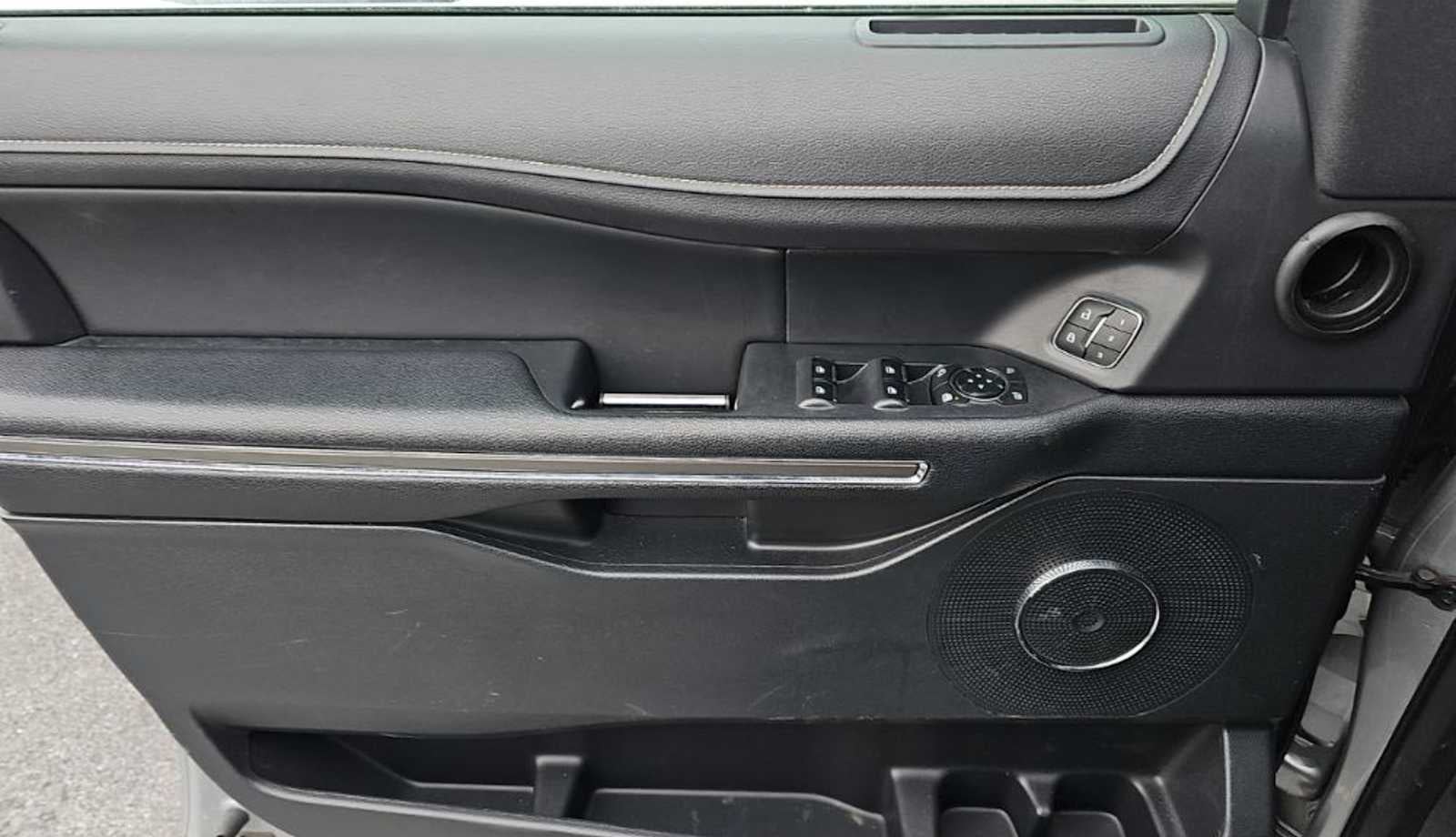 2023 Ford Expedition Max XLT