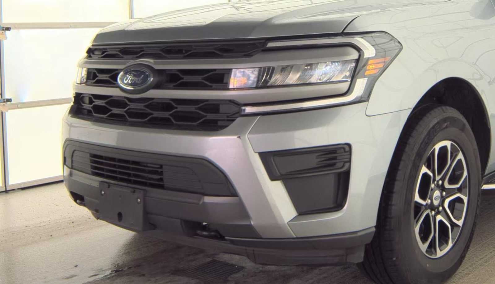 2023 Ford Expedition Max XLT