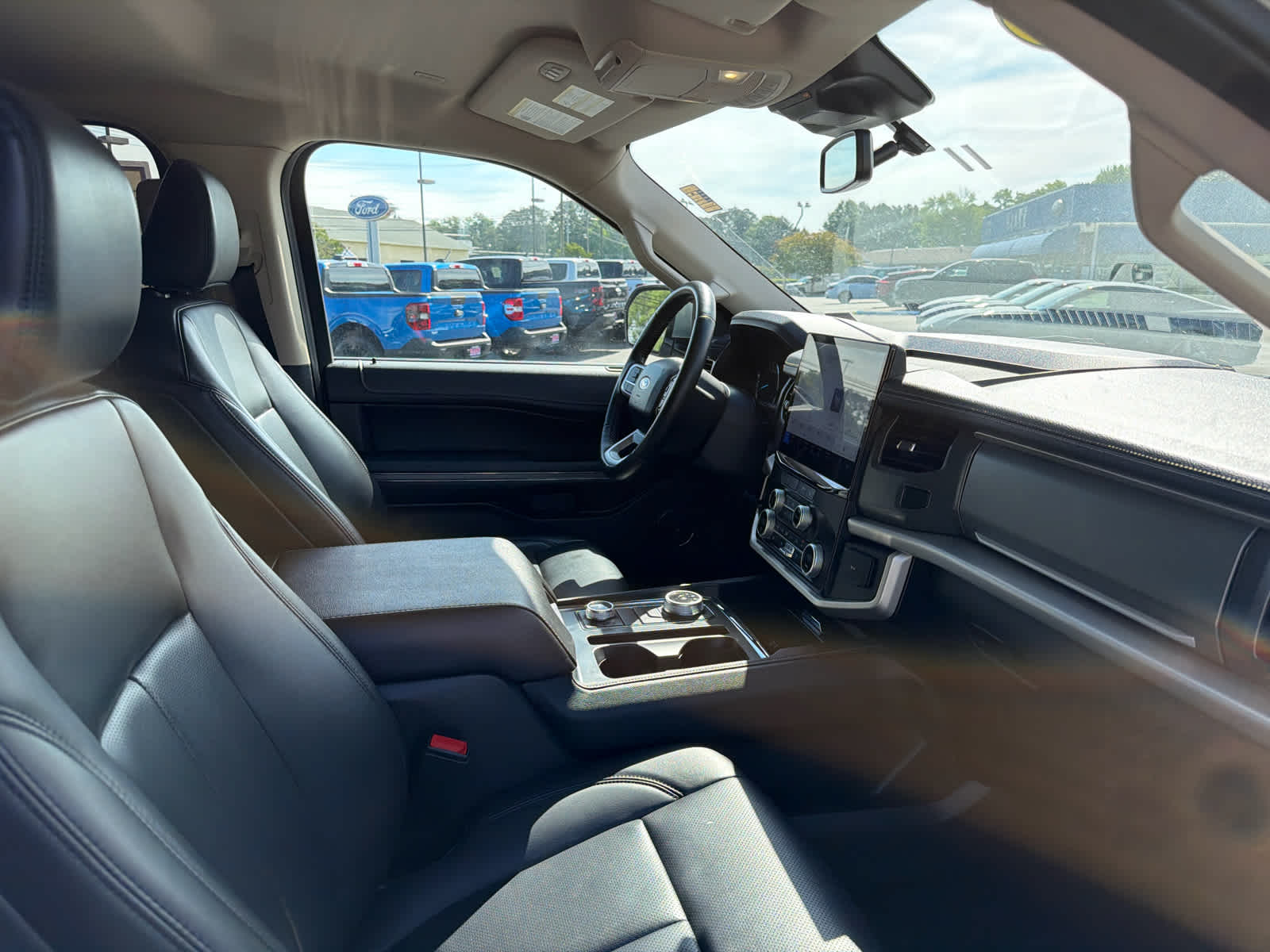 2024 Ford Expedition XLT