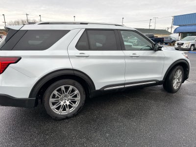 2025 Ford Explorer Platinum