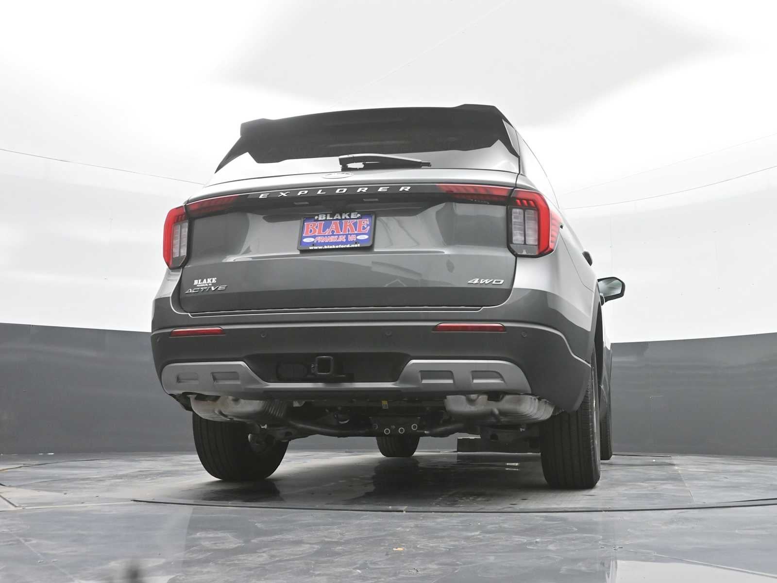 2026 Ford Explorer Active w/100A Pkg