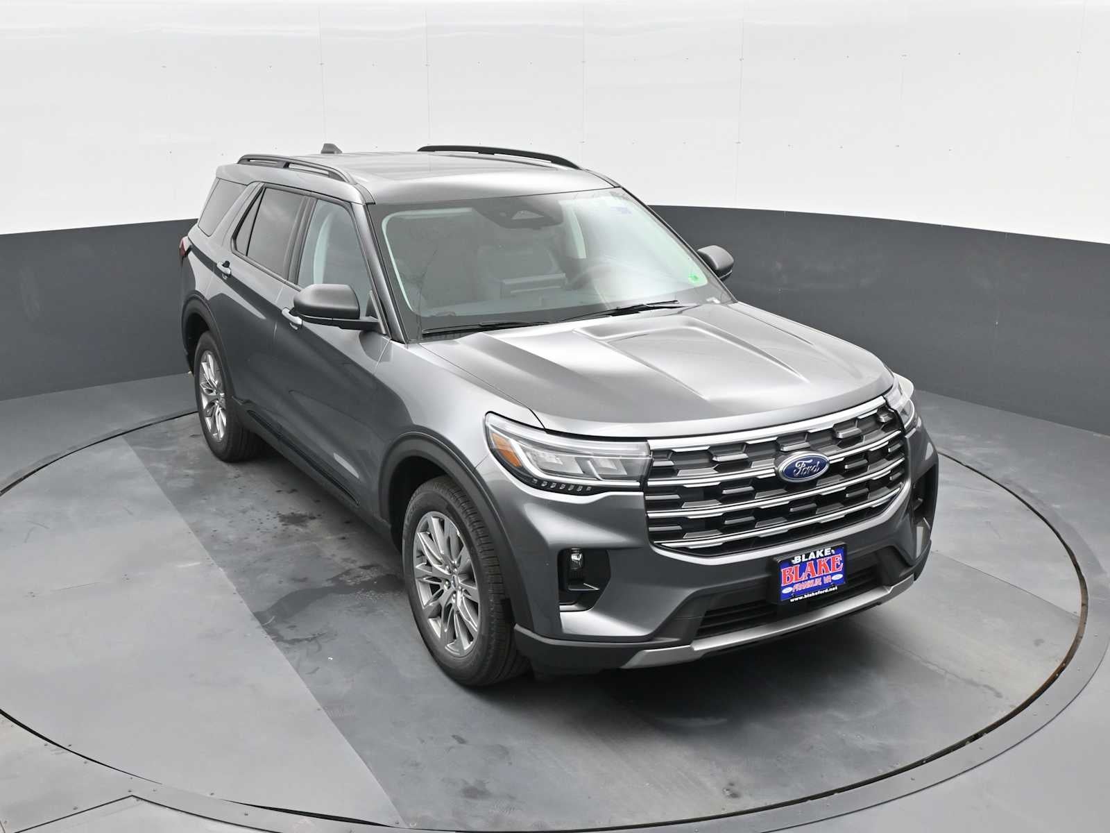 2026 Ford Explorer Active w/100A Pkg