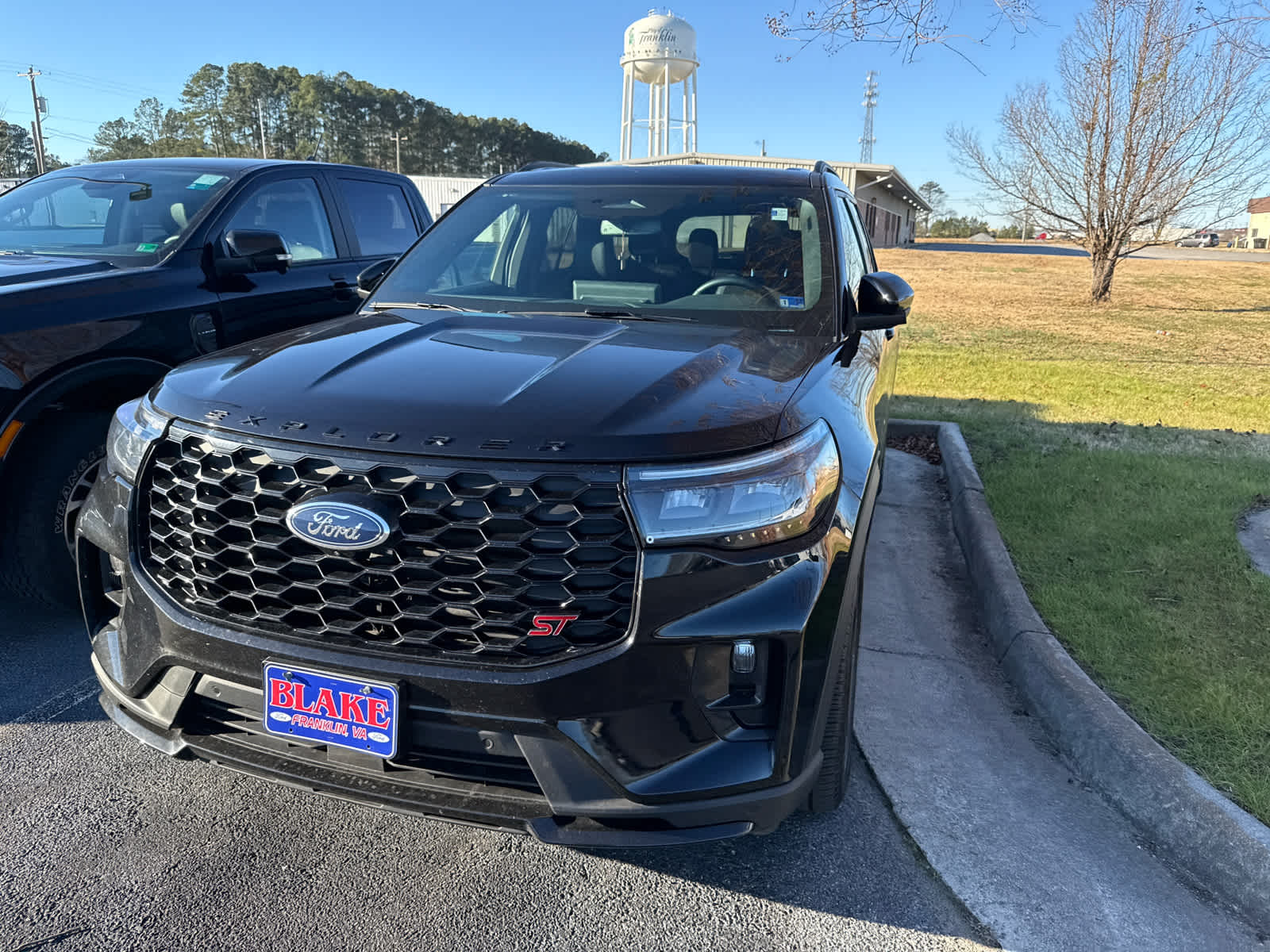 2025 Ford Explorer ST