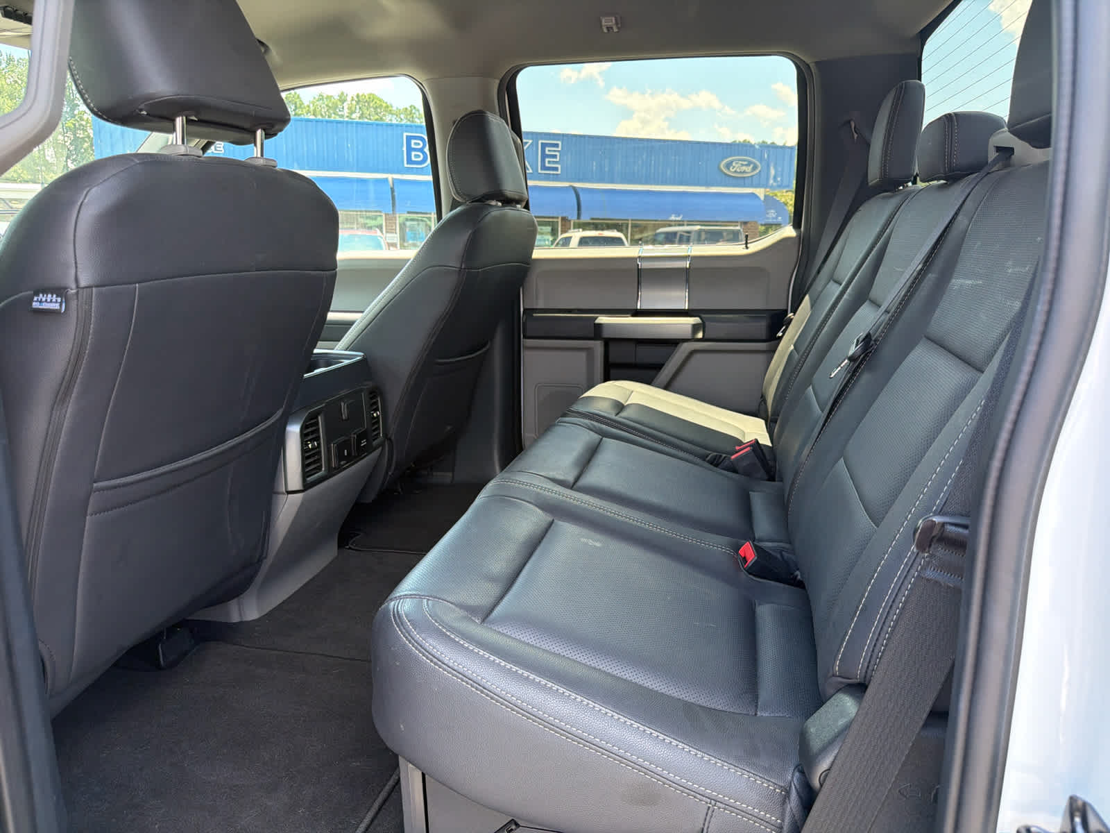 2022 Ford Super Duty F-250 Pickup XLT