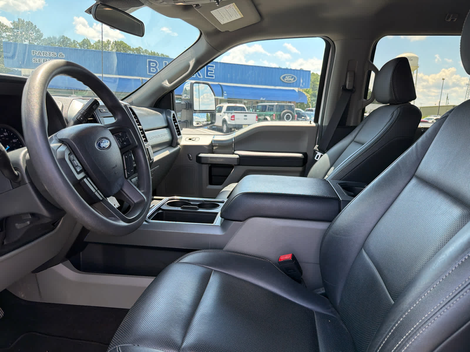 2022 Ford Super Duty F-250 Pickup XLT