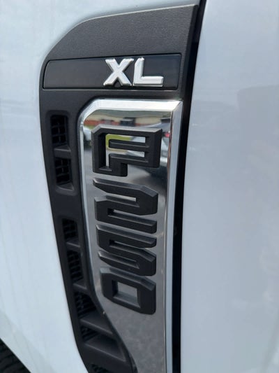 2025 Ford Super Duty F-250 SRW XL