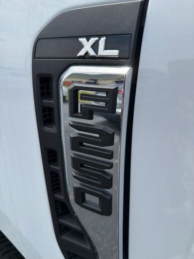 2025 Ford Super Duty F-250 SRW XL