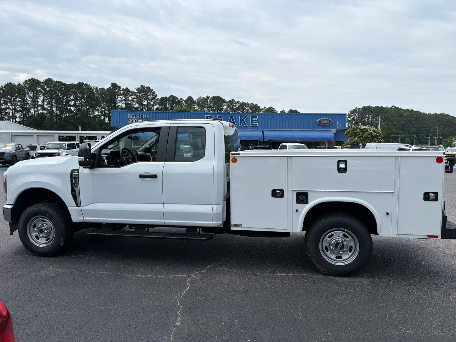2025 Ford Super Duty F-250 SRW XL