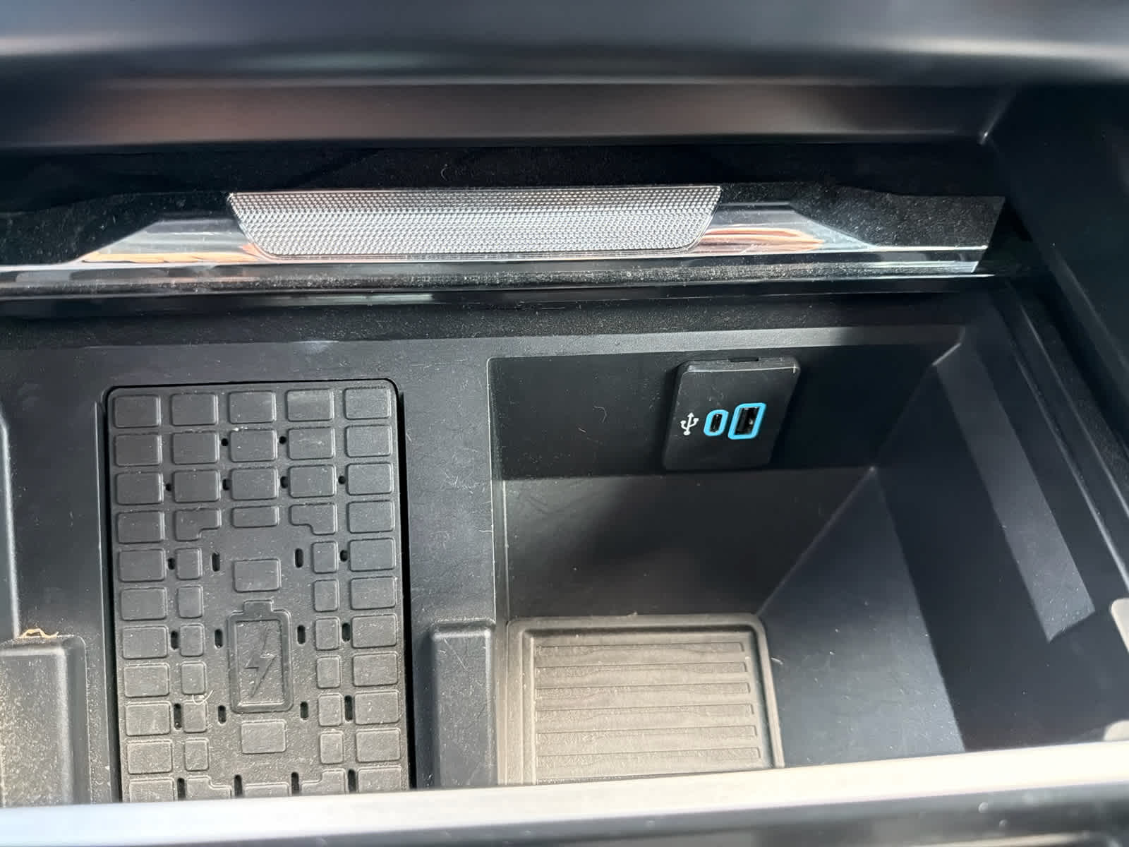 2023 Ford Super Duty F-250 Pickup LARIAT