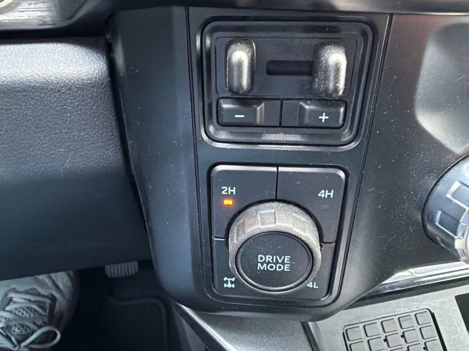 2023 Ford Super Duty F-250 Pickup LARIAT