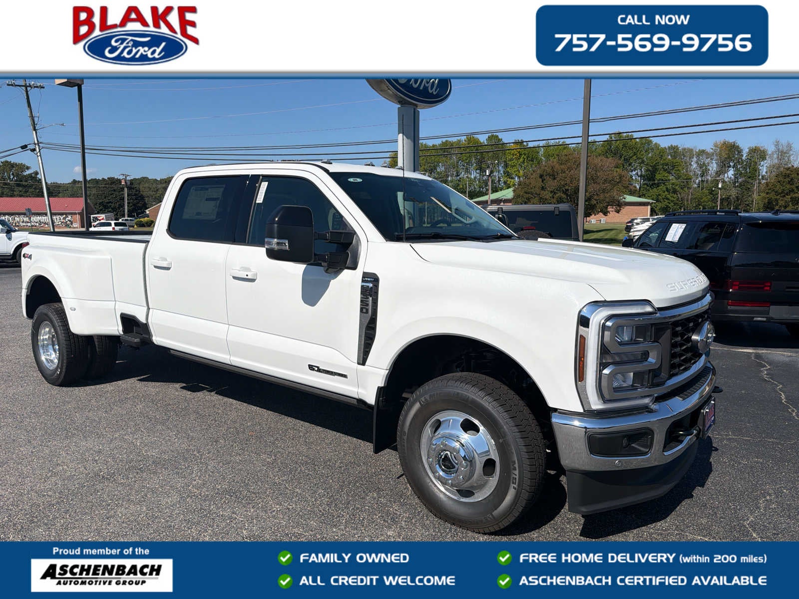 2026 Ford Super Duty F-350 DRW LARIAT