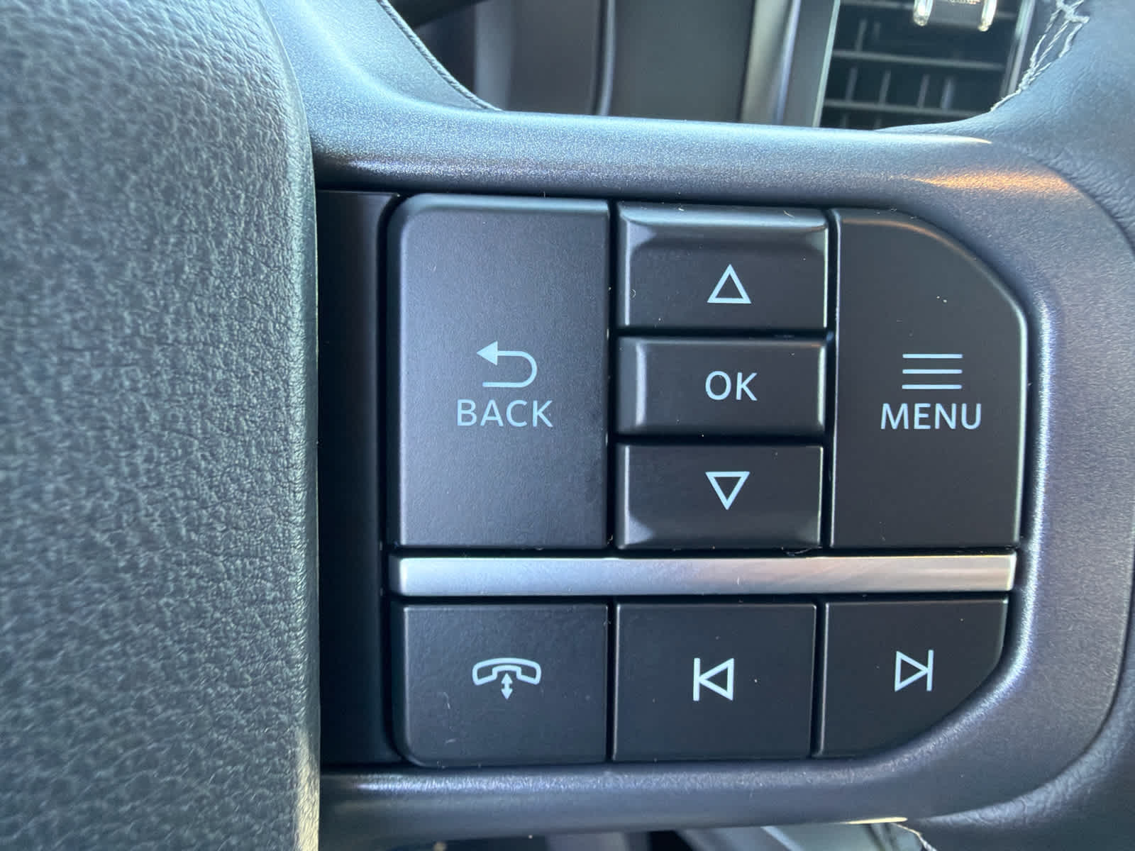 2026 Ford Super Duty F-350 DRW LARIAT