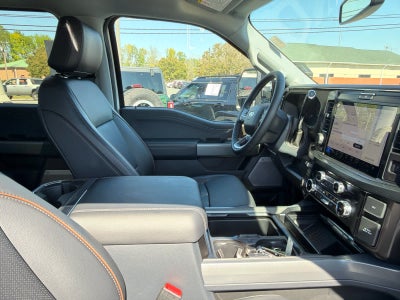 2026 Ford Super Duty F-350 DRW LARIAT