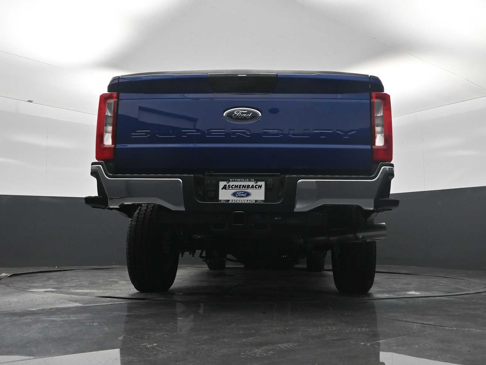 2026 Ford Super Duty F-350 SRW XLT