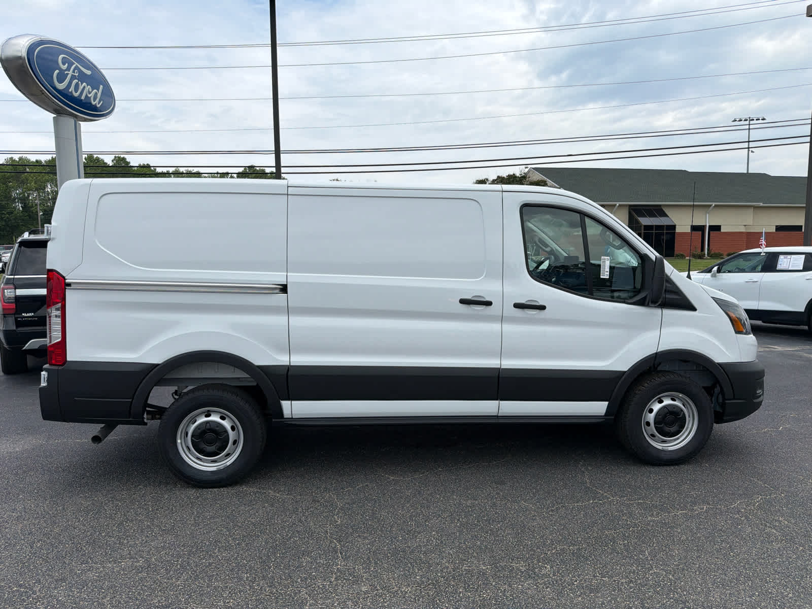 2026 Ford Transit Cargo Van