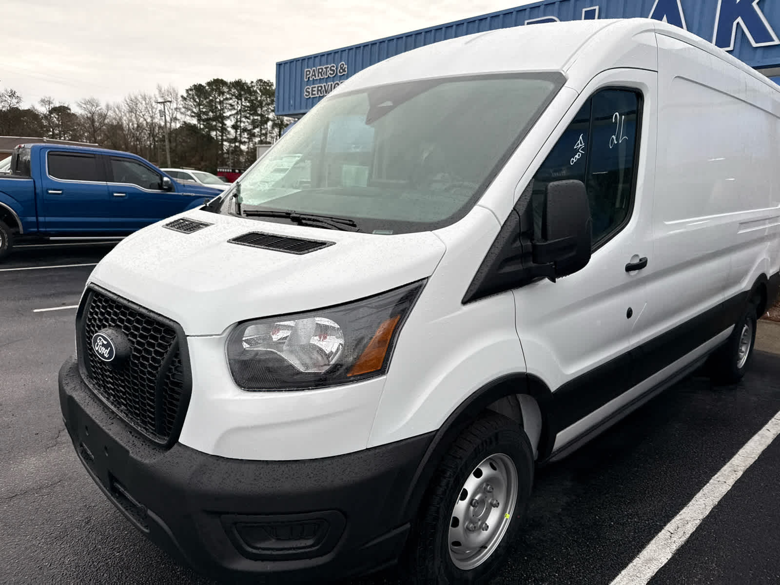 2025 Ford Transit 148 WB High Roof Extended Cargo