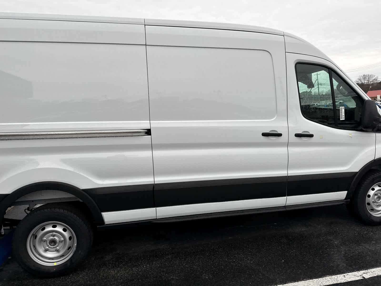 2025 Ford Transit 148 WB High Roof Extended Cargo