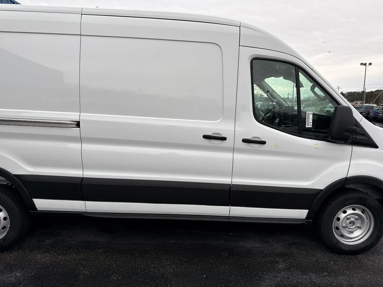 2025 Ford Transit 148 WB High Roof Extended Cargo