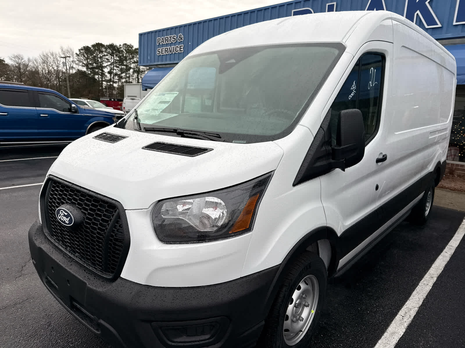 2025 Ford Transit 148 WB High Roof Extended Cargo