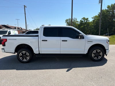 2023 Ford F-150 Lightning XLT