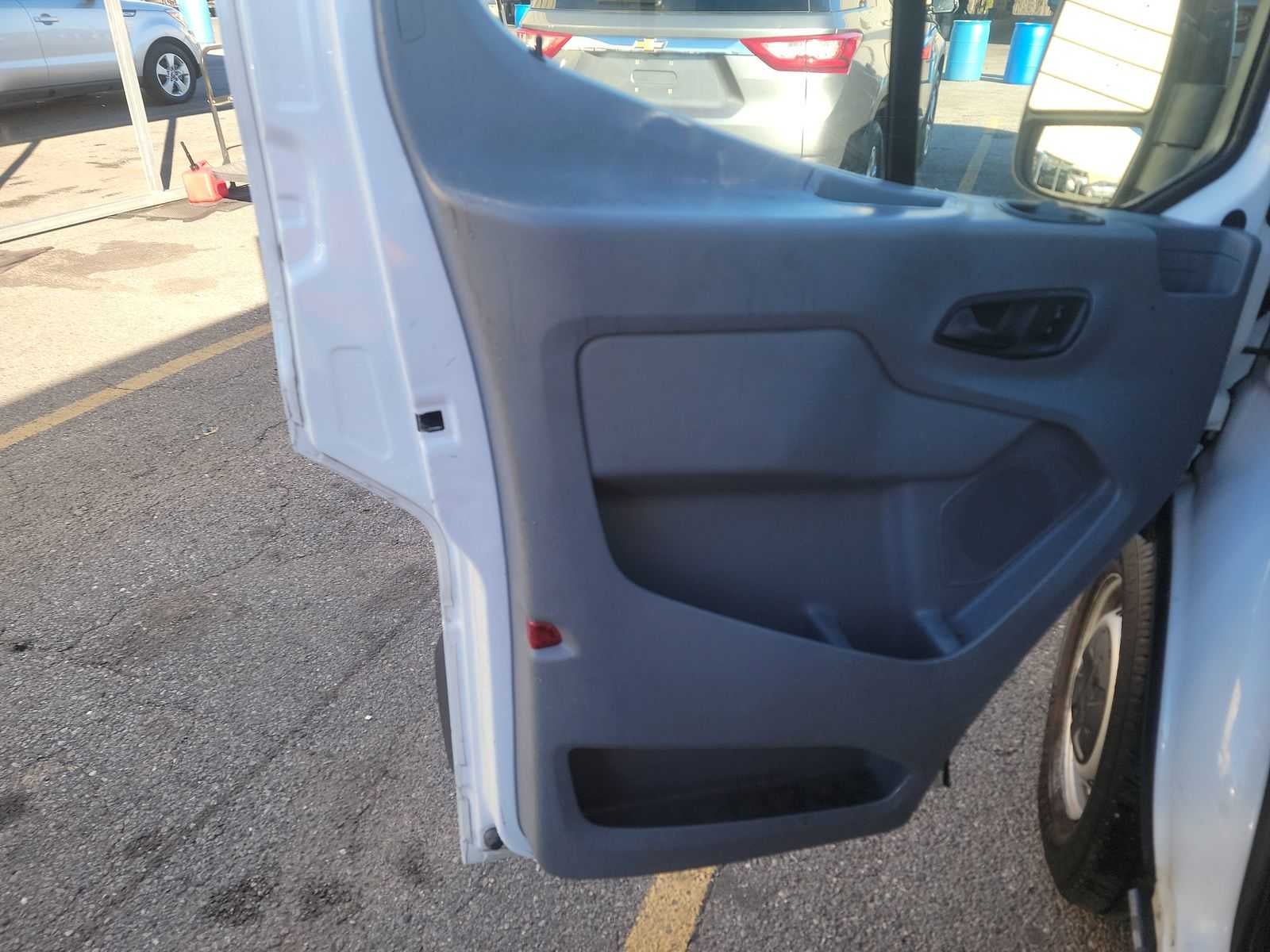 2017 Ford Transit 130 WB Low Roof Cargo
