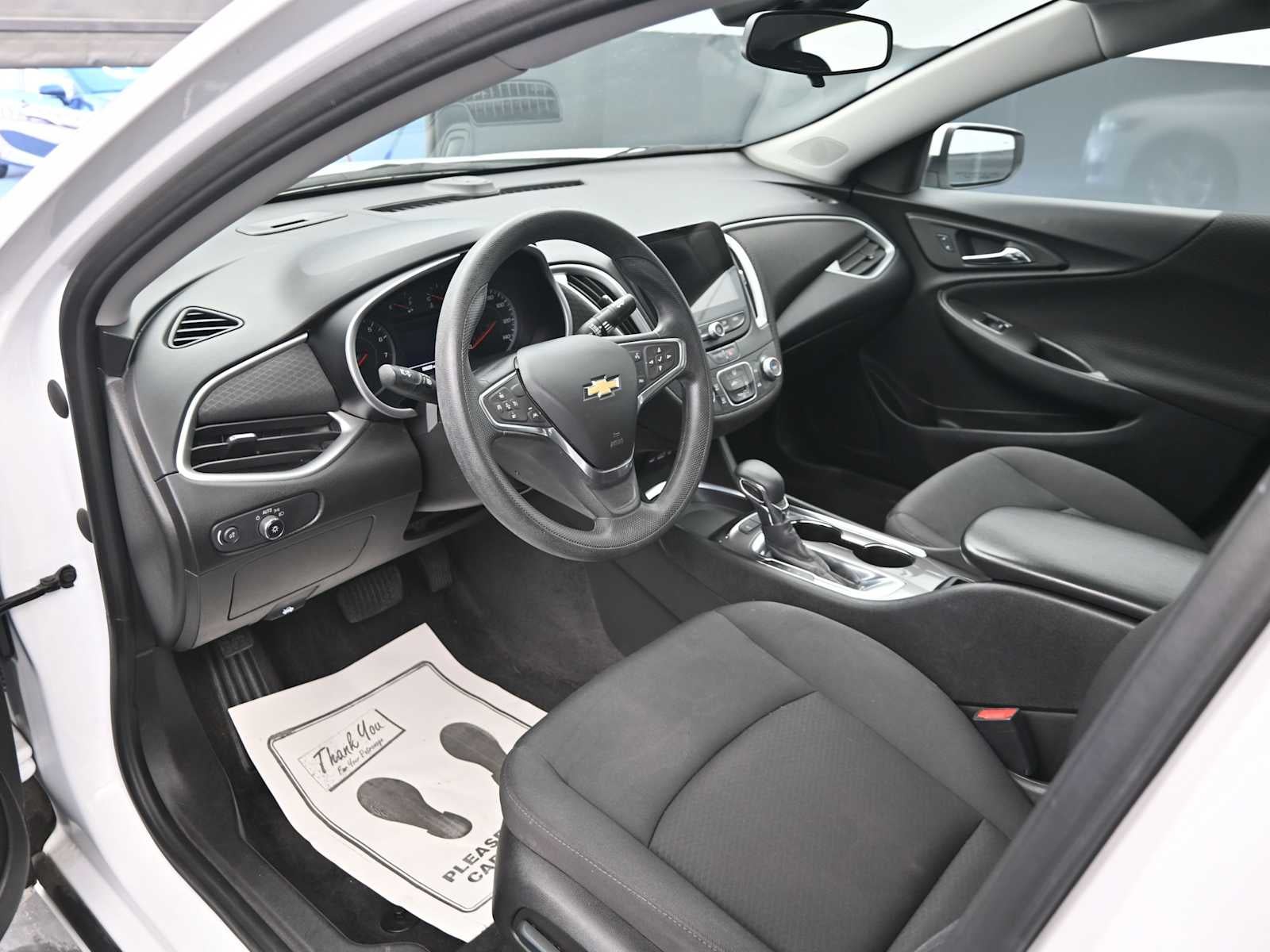 2022 Chevrolet Malibu LS