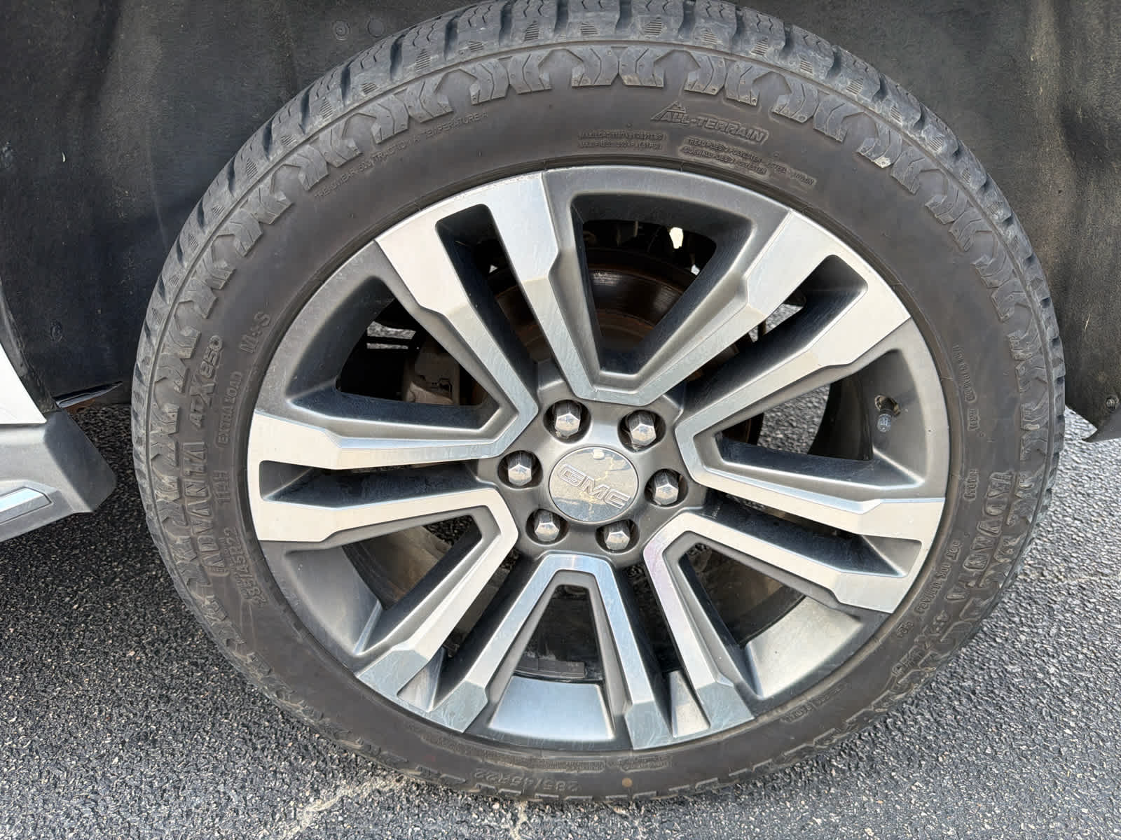 2017 GMC Yukon SLT