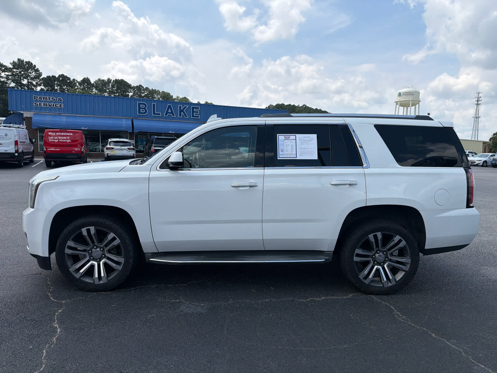2017 GMC Yukon SLT