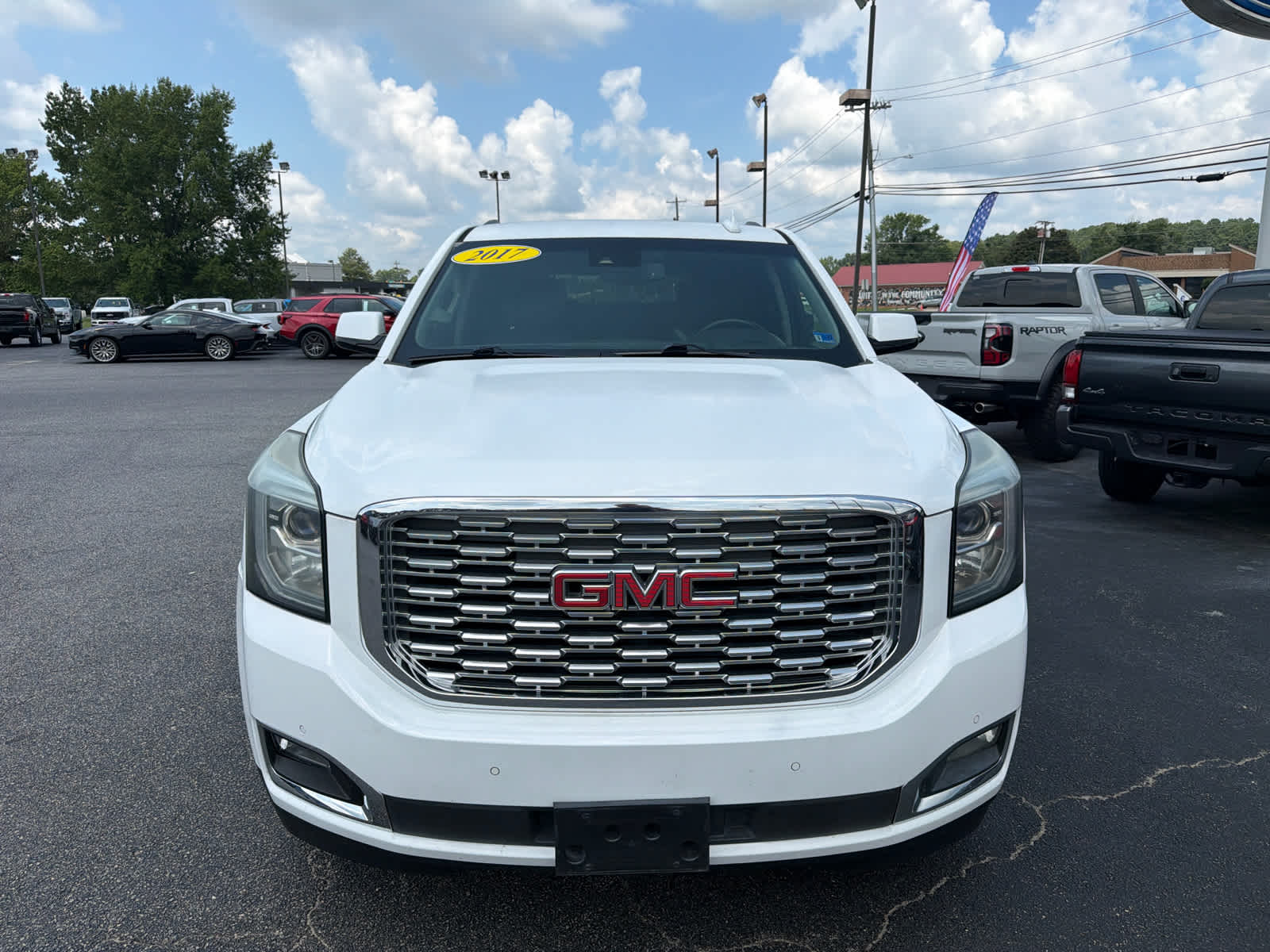 2017 GMC Yukon SLT