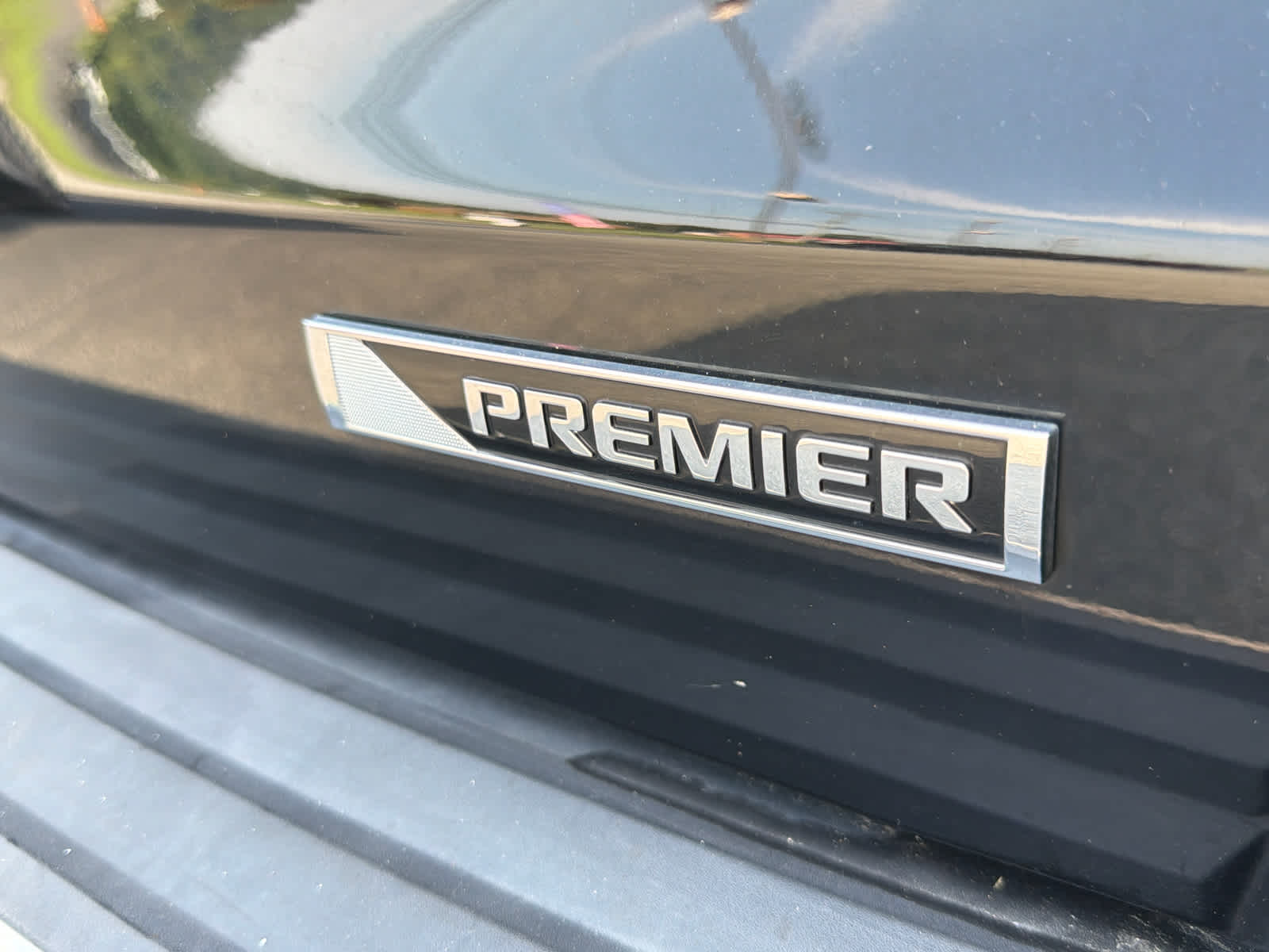 2017 Chevrolet Suburban Premier