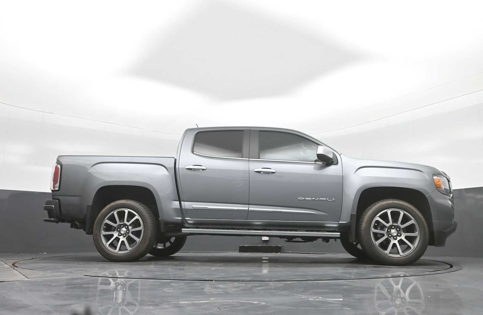 2022 GMC Canyon 4WD Denali