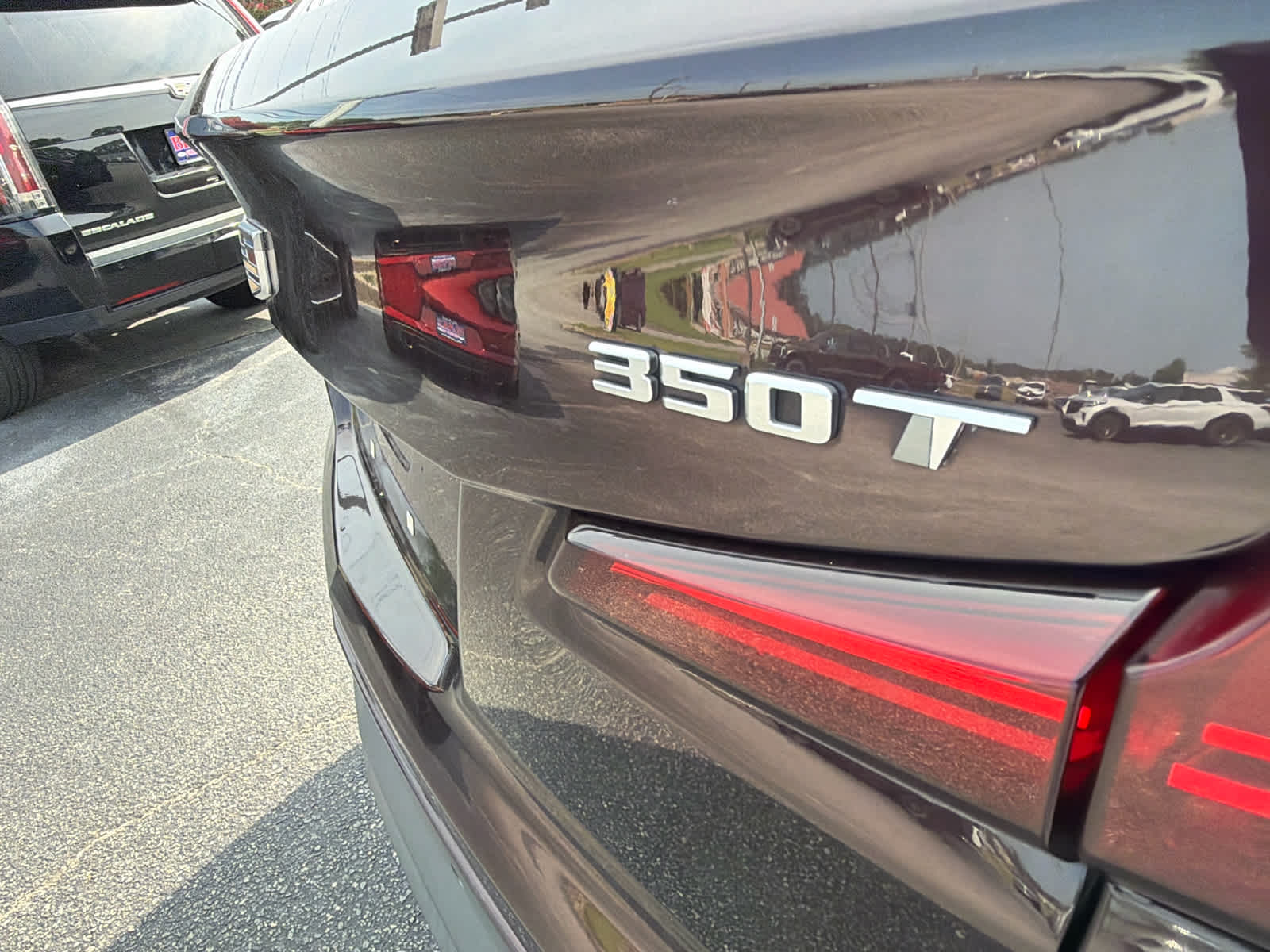 2021 Cadillac XT4 FWD Premium Luxury