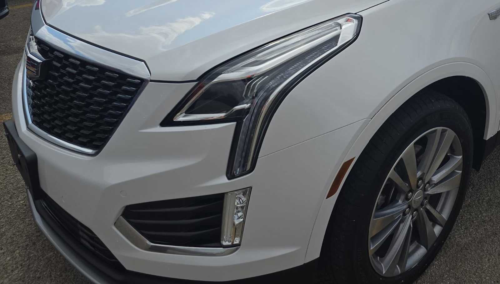 2024 Cadillac XT5 FWD Premium Luxury
