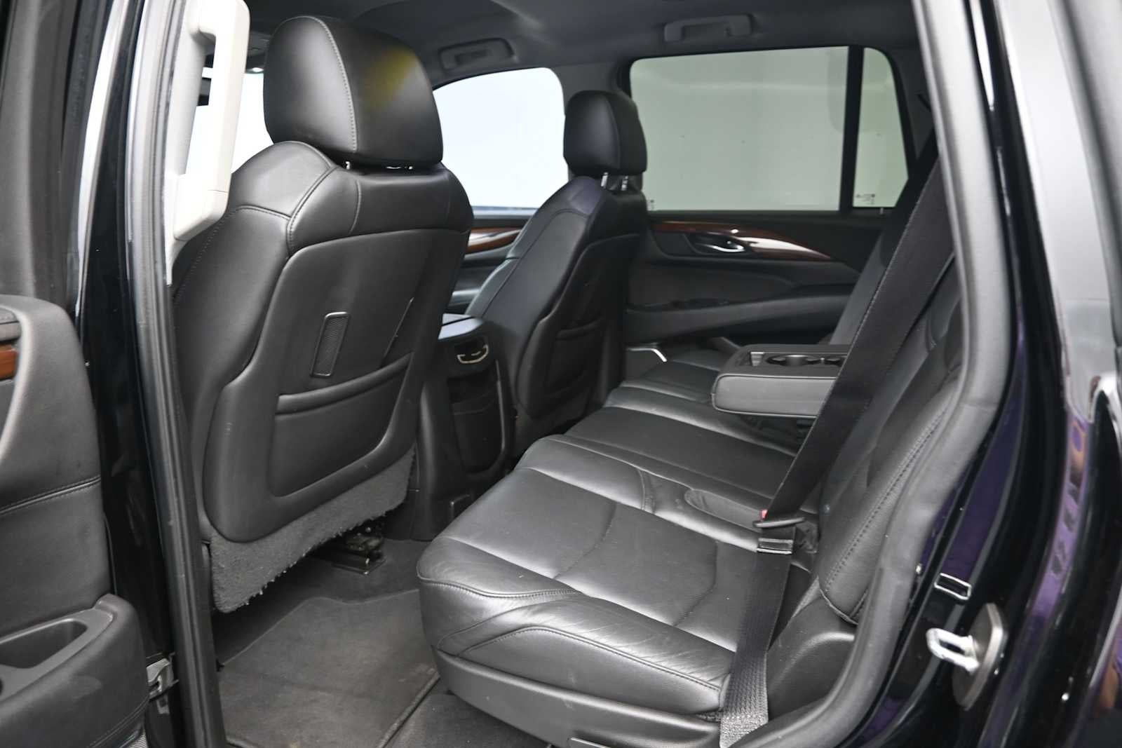 2018 Cadillac Escalade Base