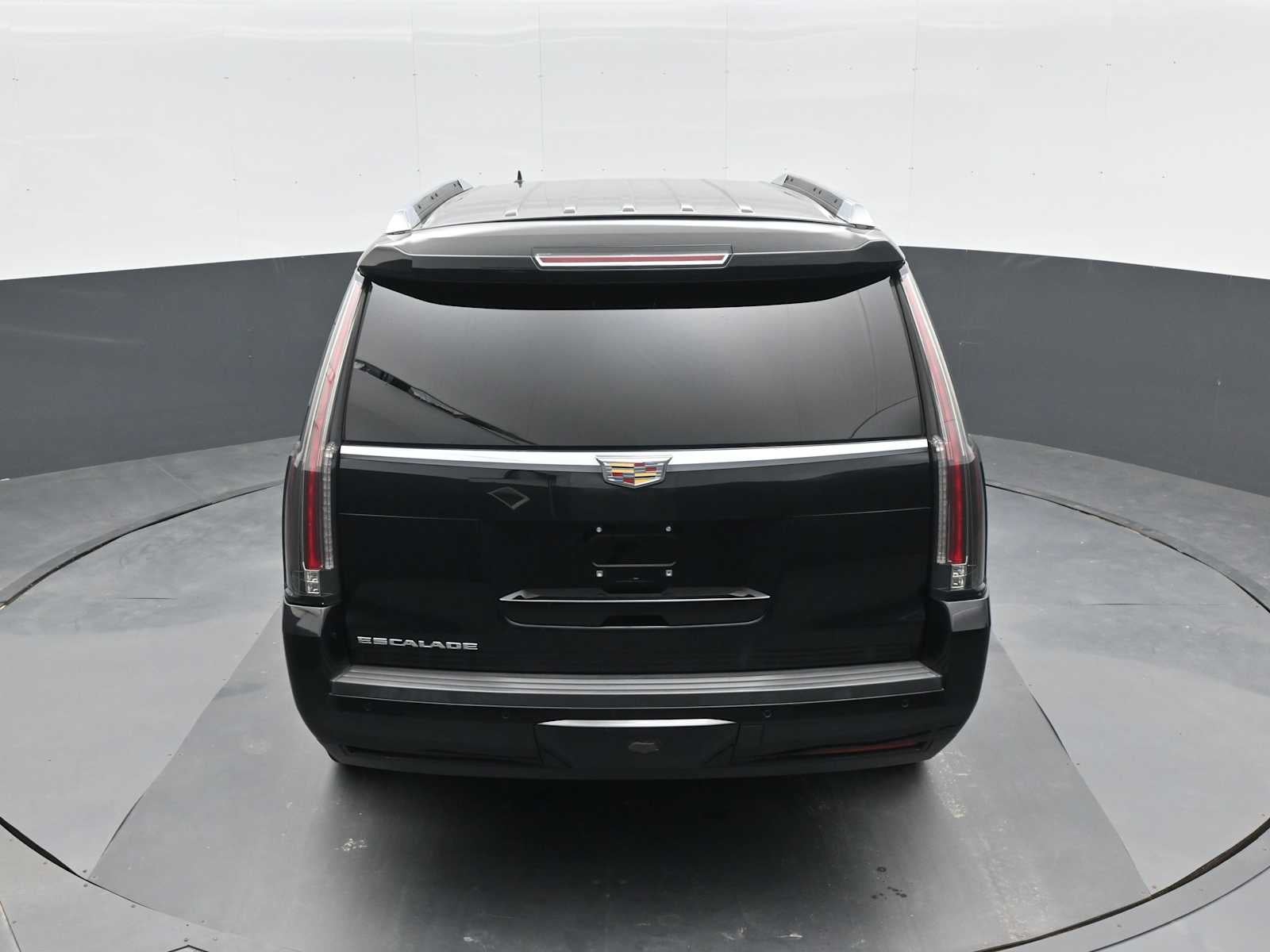 2018 Cadillac Escalade Base