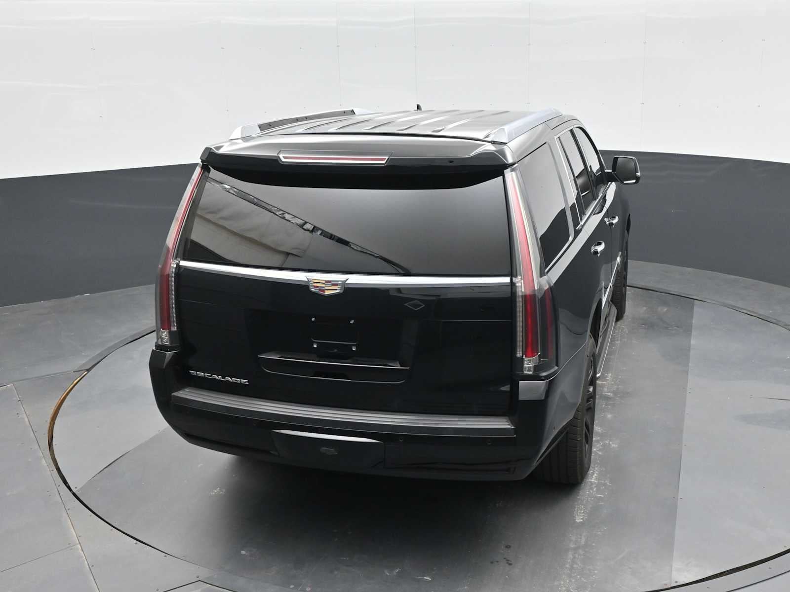 2018 Cadillac Escalade Base