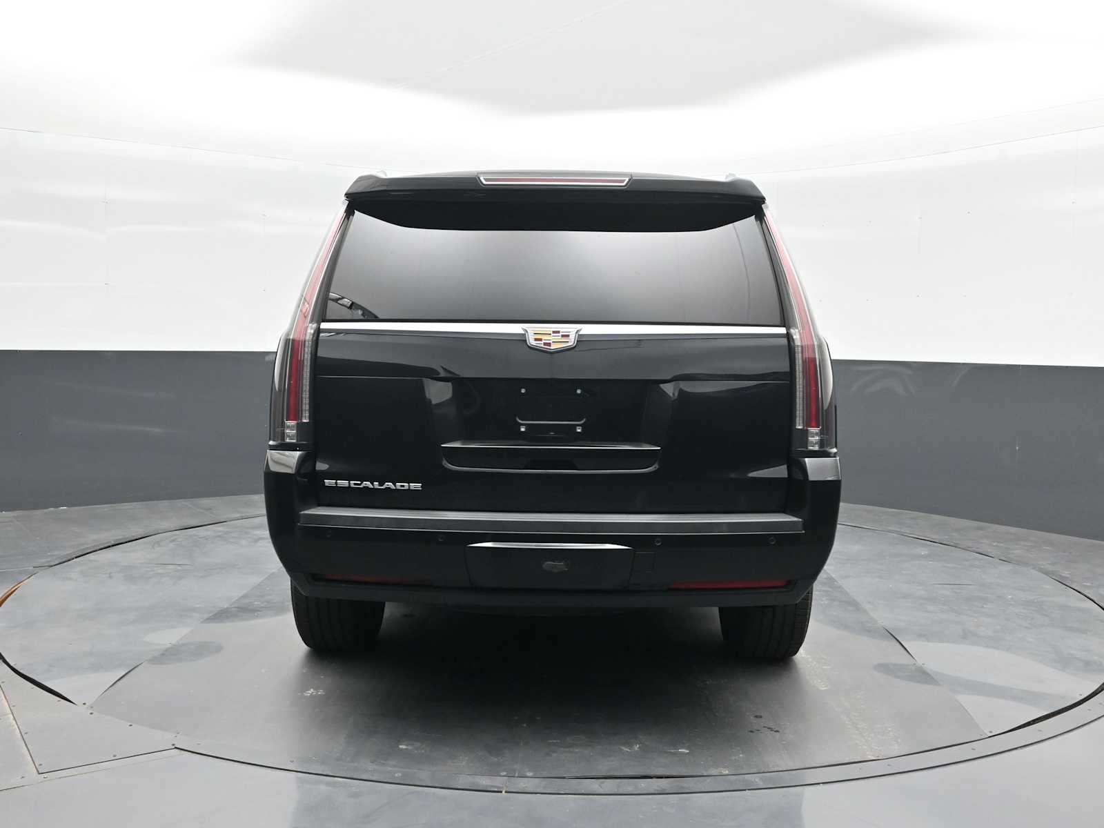 2018 Cadillac Escalade Base